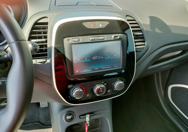 Renault Captur cena 46800 przebieg: 116000, rok produkcji 2018 z Supraśl małe 379